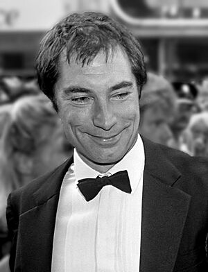 Timothy Dalton 1987 b.jpg