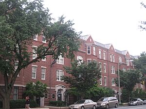 Townhouse Row GWU