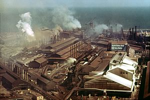 U.S. STEEL PLANT - NARA - 547097 (retouched)