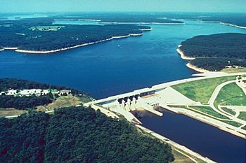 USACE Mark Twain Lake and Dam.jpg