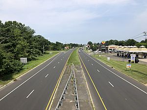 2021-07-22 11 26 54 View north along U.S. Route 9 from the overpass for New Jersey State Route 33 (Freehold Bypass) in Freehold Township, Monmouth County, New Jersey