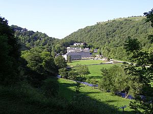 Cressbrook Mill - panoramio