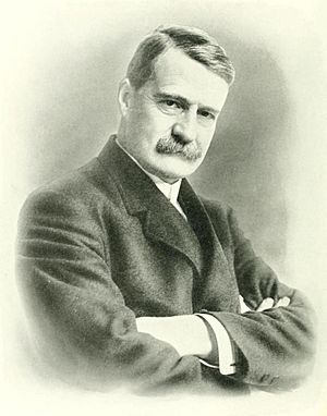 Luther D. Bradley portrait.jpg