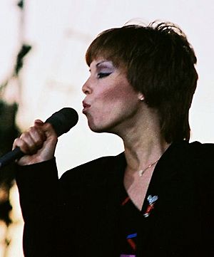 PAT BENATAR 2007-09-07 (cropped).jpg