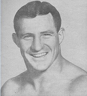 Pat O'Connor - Chicago Wrestling international Amphitheatre - 16 January 1953 (cropped).jpg