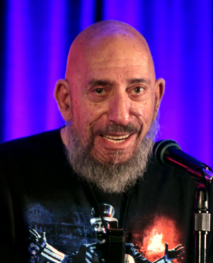 Sid Haig 2016 (cropped).png