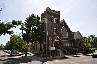 SpringfieldMA FormerStJohnsChurch.jpg