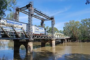 Tooleybuc Bridge 002