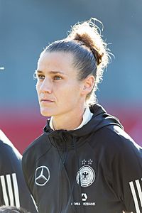 2017293155735 2017-10-20 Fussball Frauen Deutschland vs Island - Sven - 1D X MK II - 0071 - B70I0692