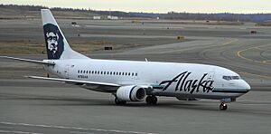 Alaska Airlines Boeing 737, Anchorage Airport