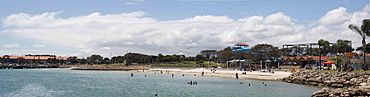 Hillarys Boat Harbour Panorama.jpg