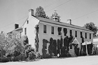 Houston Tavern, Arrow Rock State Park, Arrow Rock (Saline County, Missouri).jpg