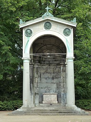 Kongressdenkmal im Farwickpark - panoramio