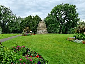 Learmonth Gardens, Linlithgow