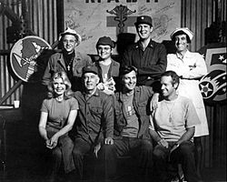 MASH Cast 1977