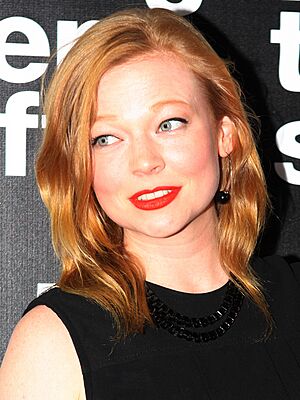 Sarah Snook (cropped).jpg