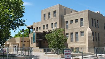 Unm hodginhall.jpg