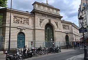 École polytechnique, place Jacqueline-de-Romilly, Paris 5e