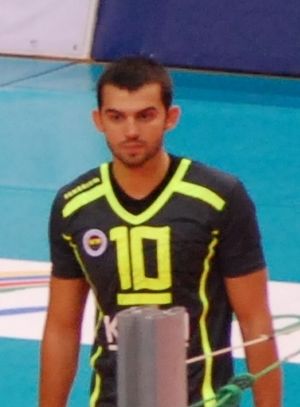 Arslan Ekşi (Fenerbahce Stambul 03-10-2010).jpg