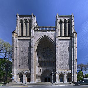 Christ Church Cathedral (Victoria) - pano - hdr.jpg