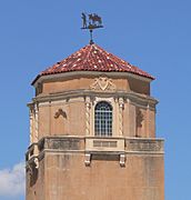 El Con water tower (Tucson) top from ESE 1