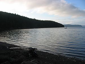 Hoodcanal