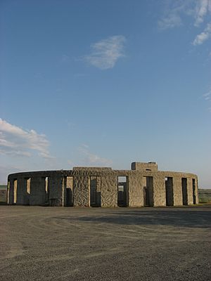 Maryhill stonehenge WWI monument