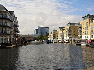 Pool of Brentford Lock