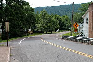 Ridge Road in Jonestown