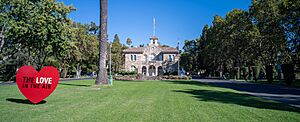 Sonoma Plaza west lawn