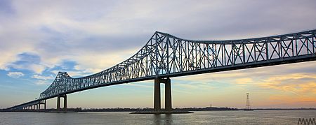 Commodore Barry Bridge 9104