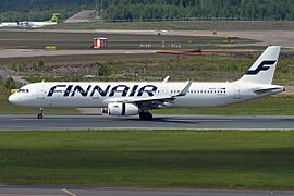 Finnair, OH-LZM, Airbus A321-231 (35114118592)