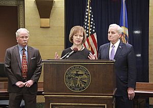 Governor Mark Dayton appoints Lt. Governor Tina Smith to the U.S. Senate (39035441961)