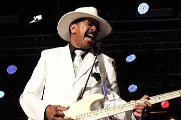 Larry Graham (10398937003)