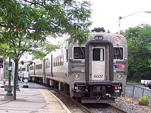 NJ Transit Comet V 6037