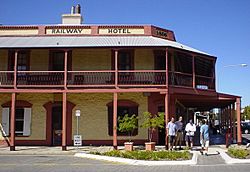 RailwayHotelPortAdelaide