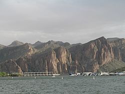 Saguaro Lake-Arizona-and marina