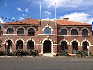 Toowoomba Police Station Complex 01.JPG