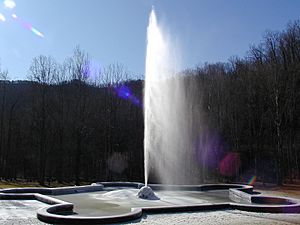 Andrews Geyser - Ice and Sun