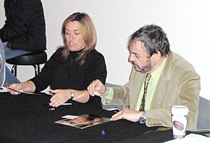 John Rhys-Davies under autografsession