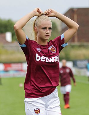 Lewes FC Women 0 West Ham Utd Women 5 pre season 12 08 2018-614 (29081676397) (cropped).jpg