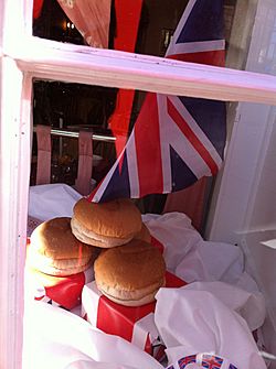 Sally Lunn's famous bun.jpg