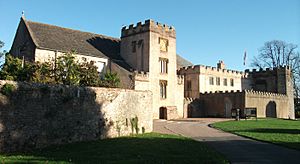 Torre Abbey side entrance3