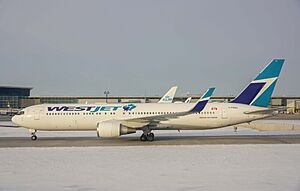 WestJet 767 300ER C-FOGJ Calgary (Quintin Soloviev)