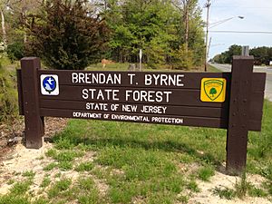 2013-05-10 15 23 33 Sign for Brendan T. Byrne State Forest