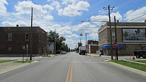 Looking south on Main Street in Bloomingburg