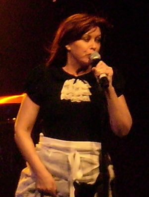 Chrissie Amphlett (cropped).jpg