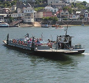 Ferry.dartmouth.750pix