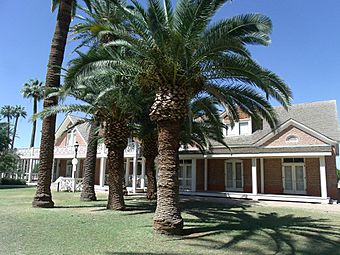 Glendale-Sahuaro Ranch Main Mansion 1X.jpg