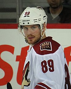 Mikkel Boedker - Phoenix Coyotes (12184015473).jpg